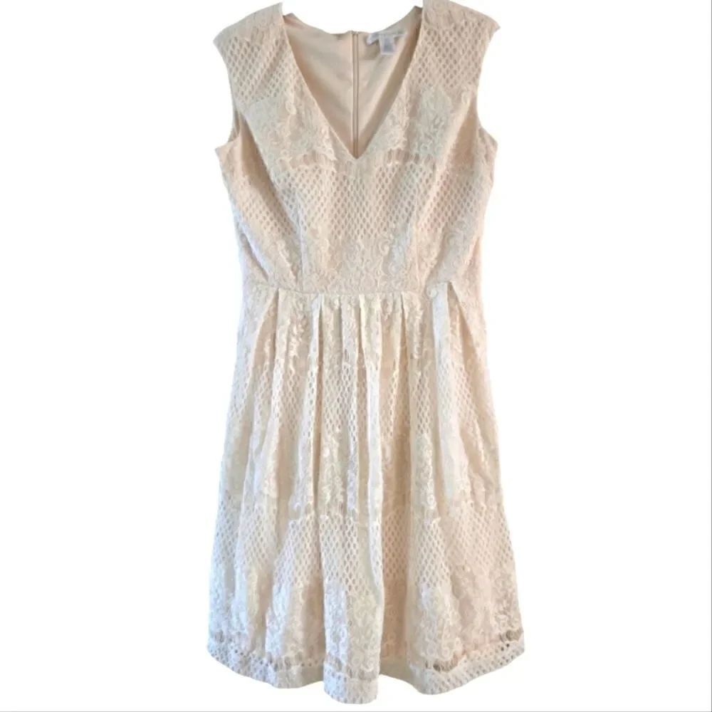 EC LONDON TIMES CREAM EYELET LACE DRESS SZ.4